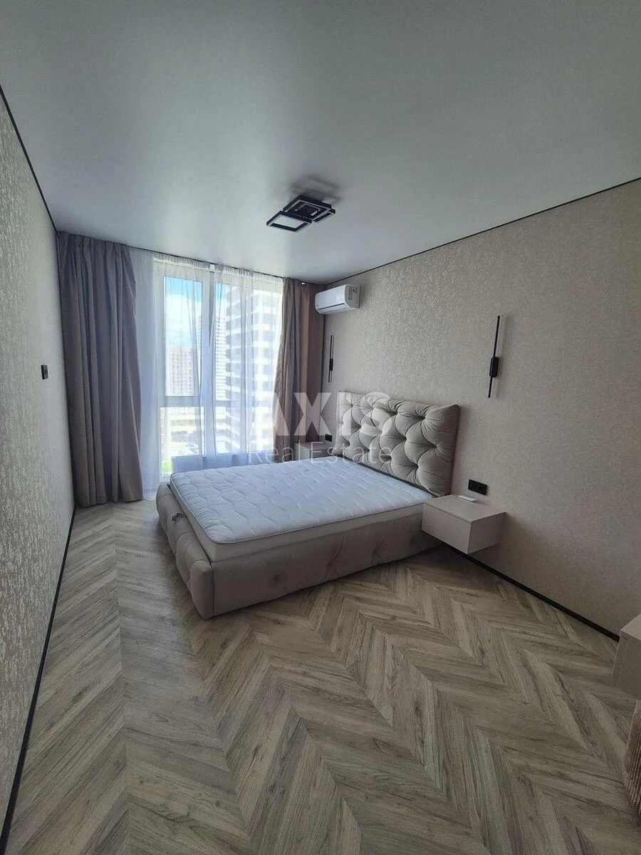 1k apartment vul. Oleksandra Olesja Twenty-seven A686232