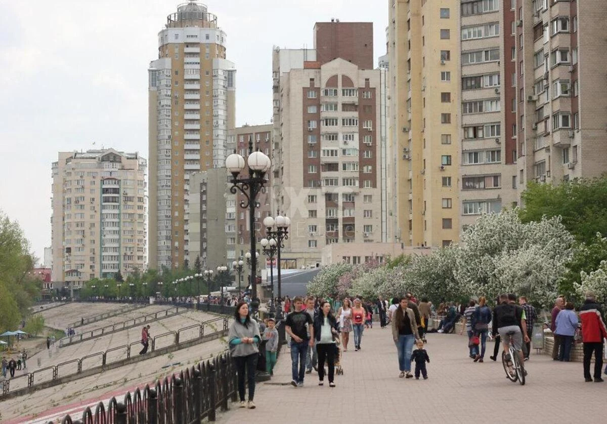 3k apartment pr-t Volodimira Іvasyuka 12Е6654417