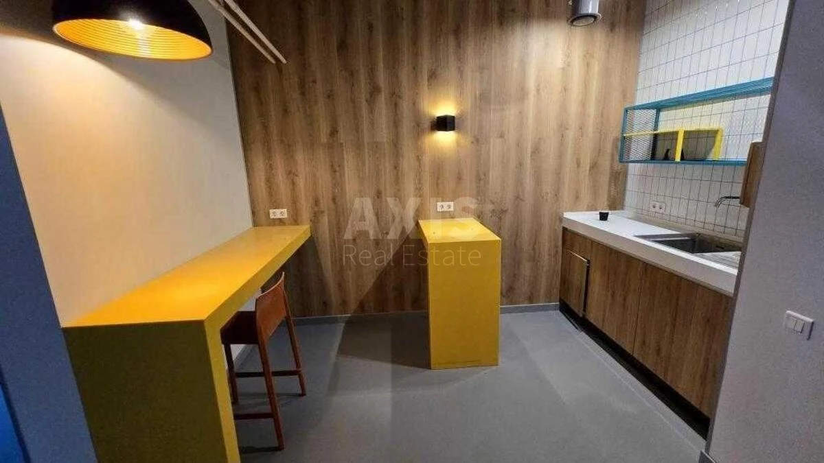 Офис ул. Саксаганского 70А, 1250м26713510