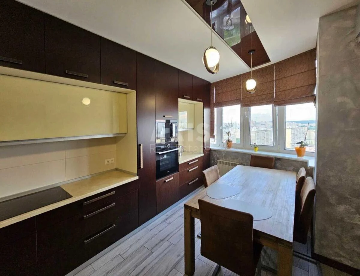 3k apartment vul. Dragomanova 40Ж641851