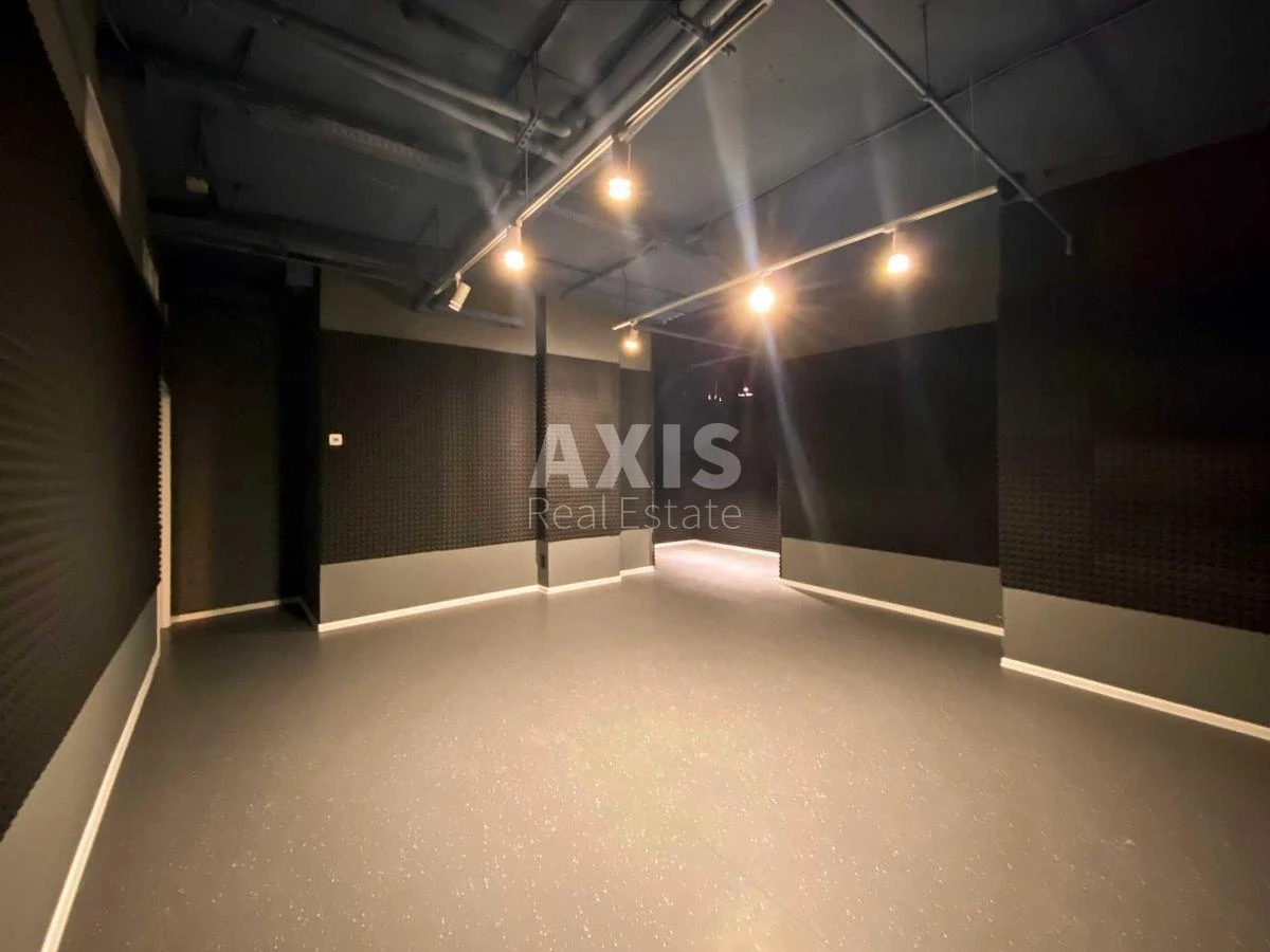 Office vul. Zvirynec'ka 59, 226m2306954