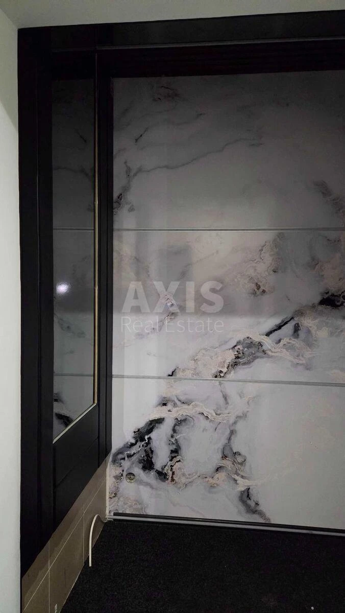 Office vul. Knyaziv Ostrozkykh 39, 116m26523113