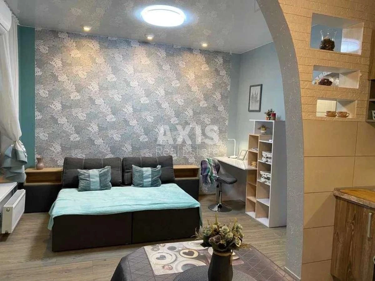 1k apartment pr-t Berestejskij 6730824