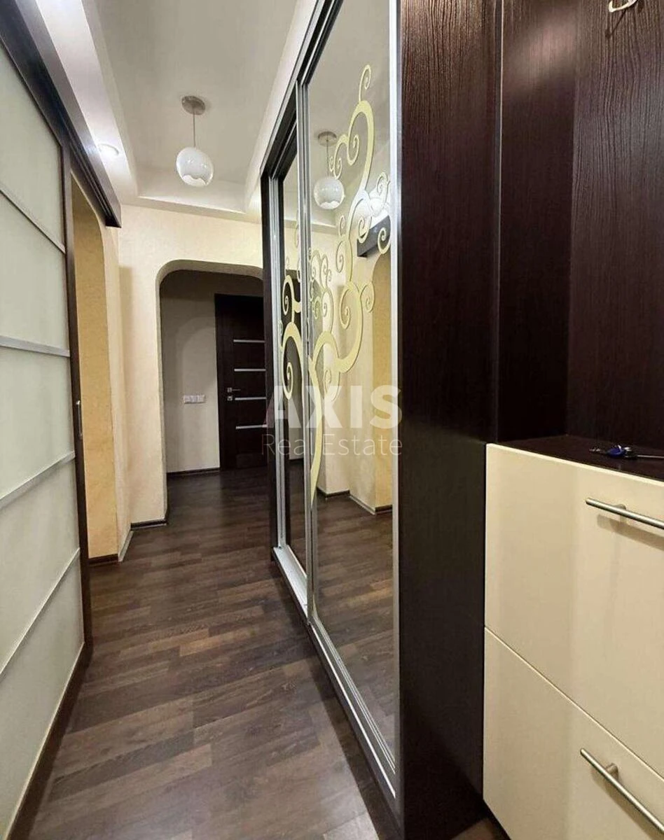 2к квартира ул. Энтузиастов 1 июля6335811