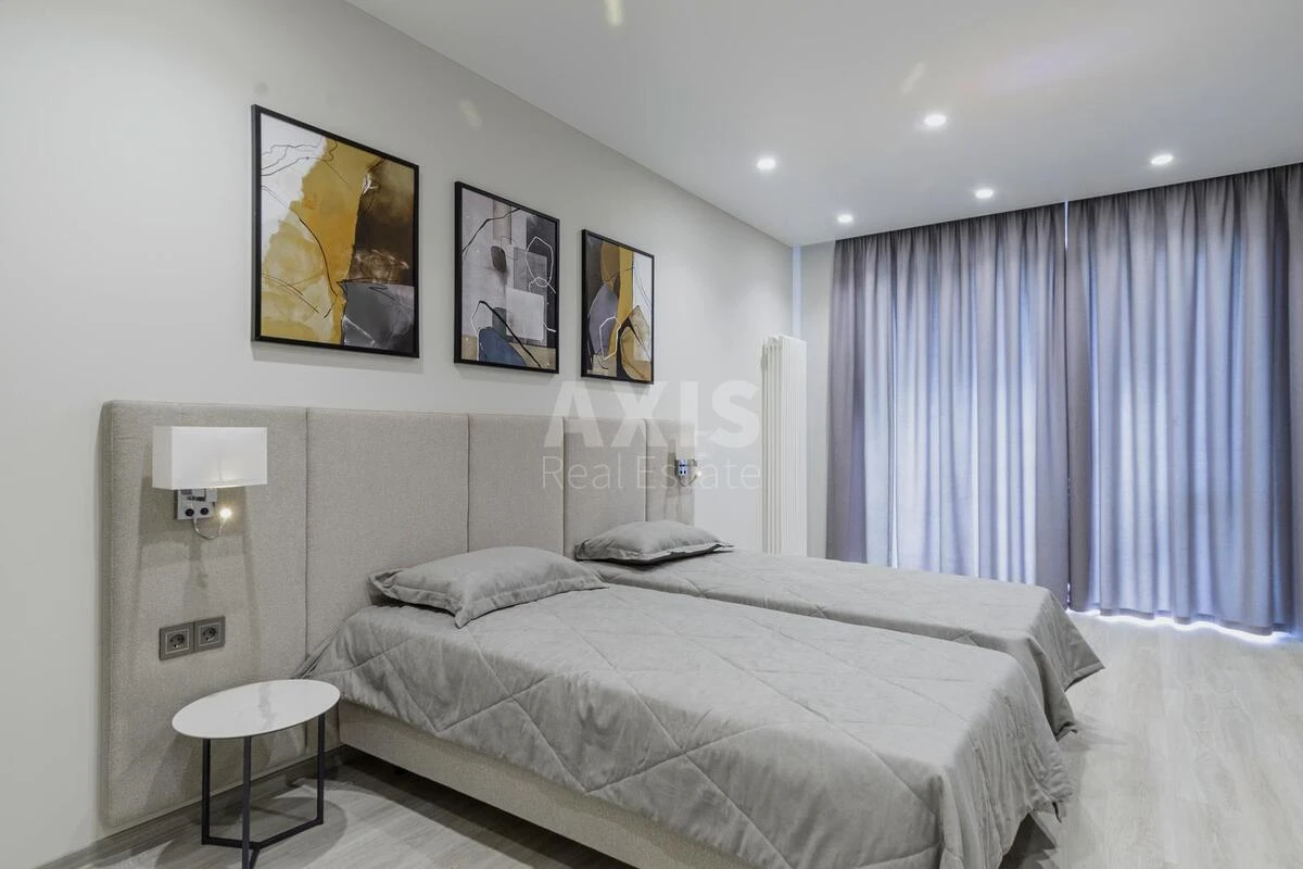 4k apartment vul. Antonovycha 118/196332810