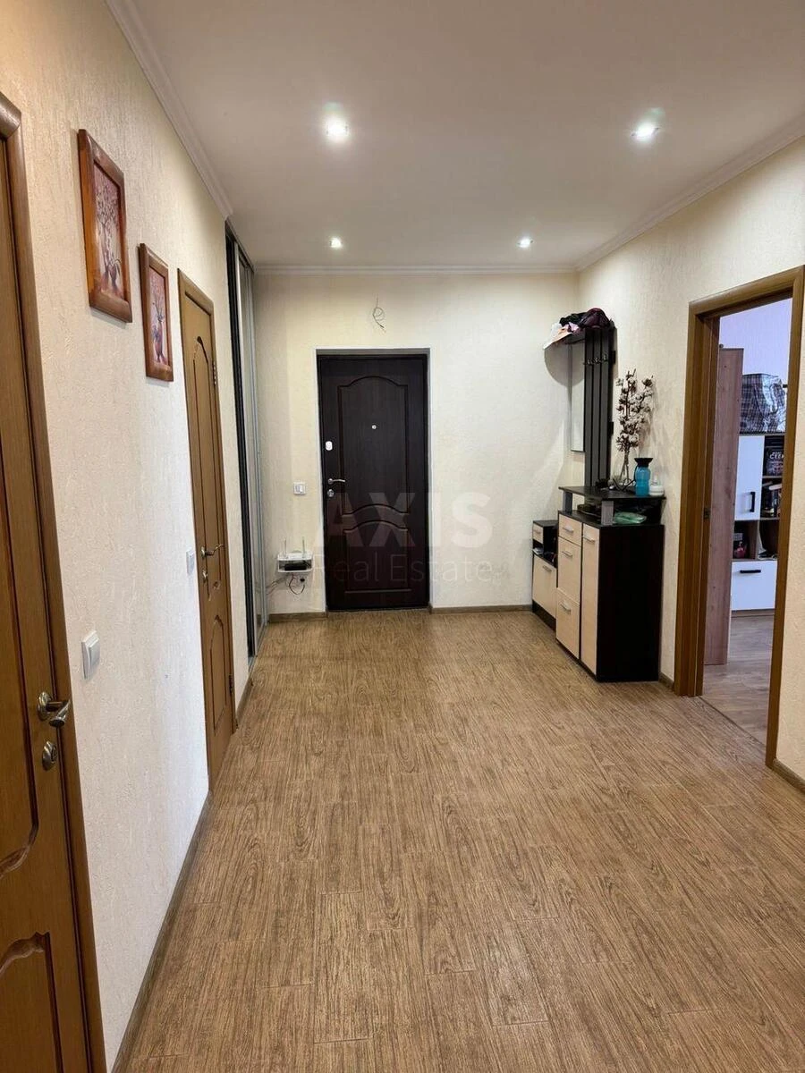 3k apartment pr-t Glushkova Akademika 9Г7163314