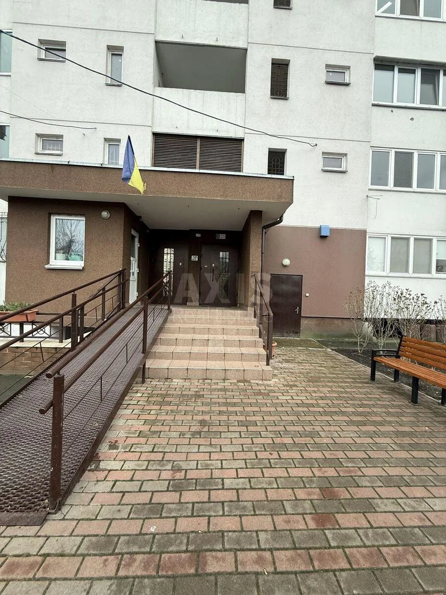 3к квартира ул. Урловская 38Б
