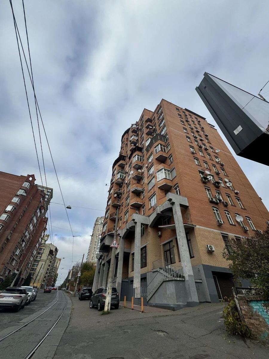 Офис ул. Дмитриевская 66А, 127м2675129