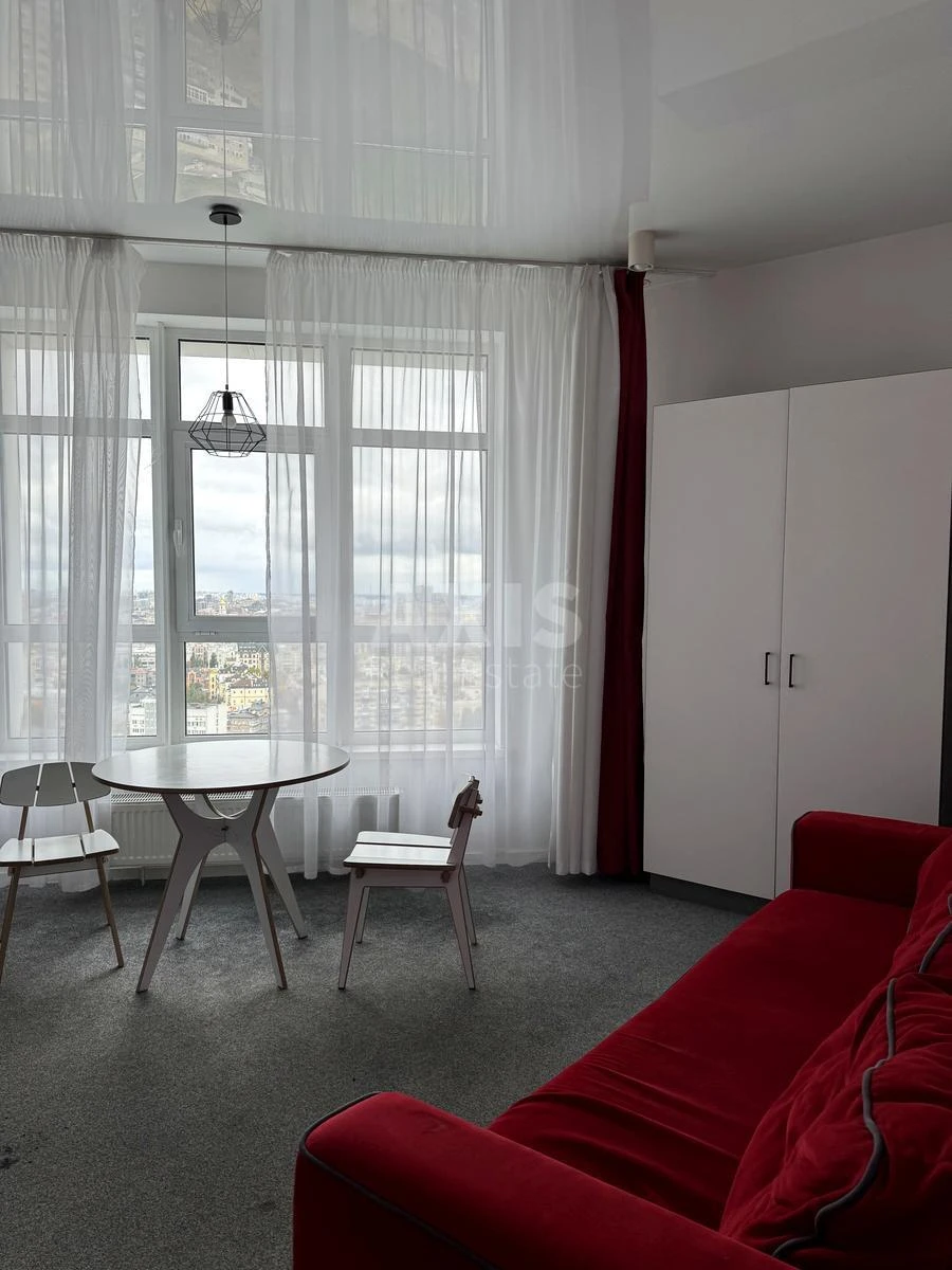 1k apartment uzv. Klovs'kyj 7615521