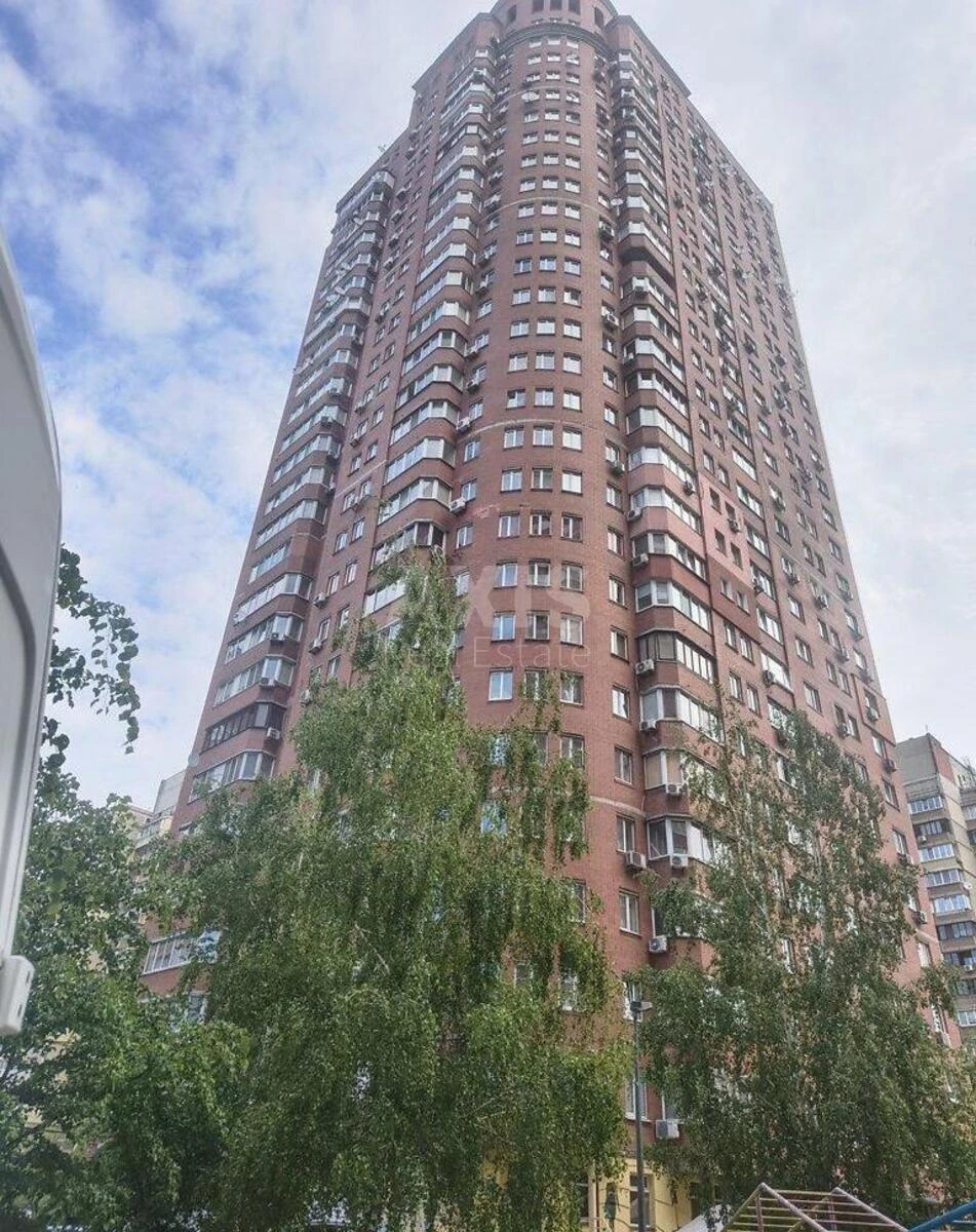 2к квартира ул. Ахматовой Анны 13Г7097112