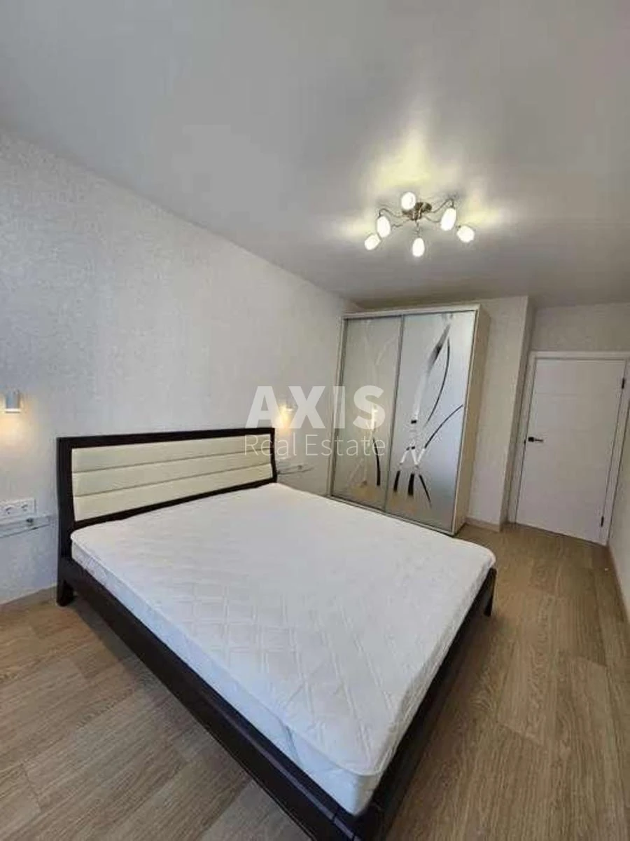 1к квартира пр-т Европейского Союза 83279551
