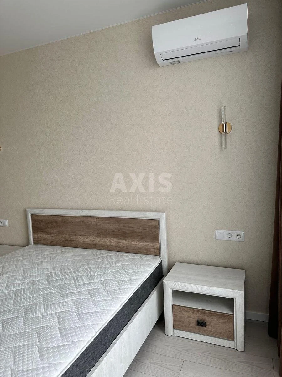 1к квартира пр-т Бандеры Степана 32Д7068310