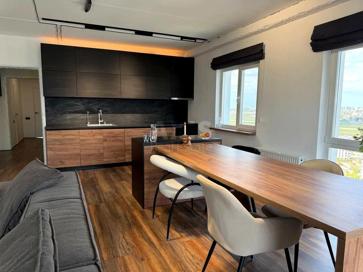 3k apartment vul. Myhajla Maksymovycha 28Е67720