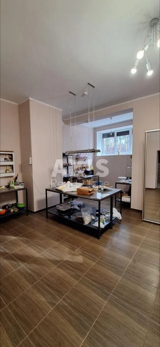 Trade object vul. Radystiv 34, 46m259932