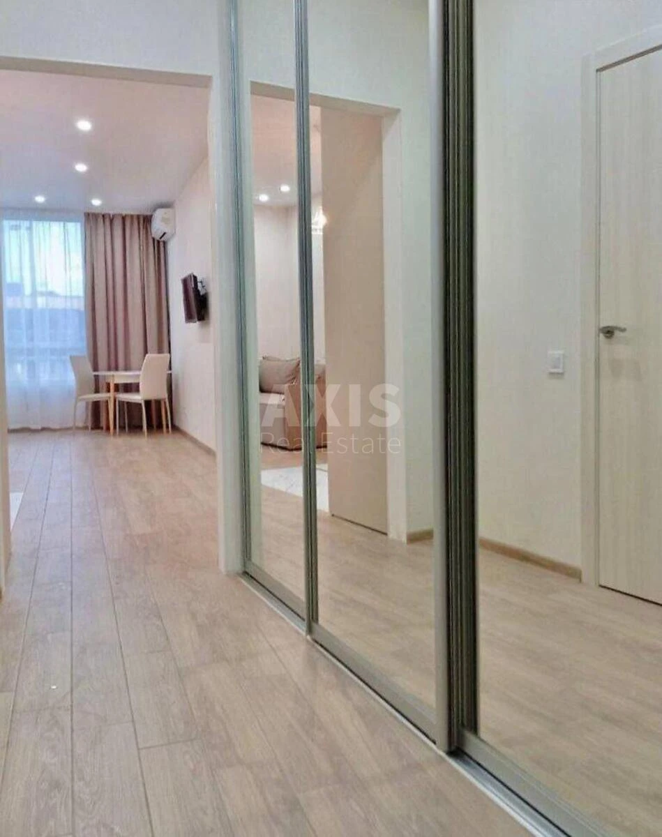 1k apartment vul. Kadets'kyj gaj 10648344