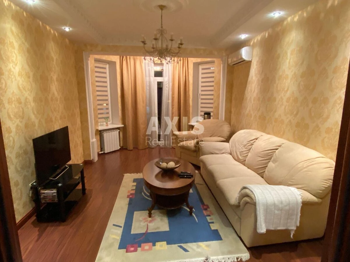 2k apartment prov. Yevhena Hutsala 4696231