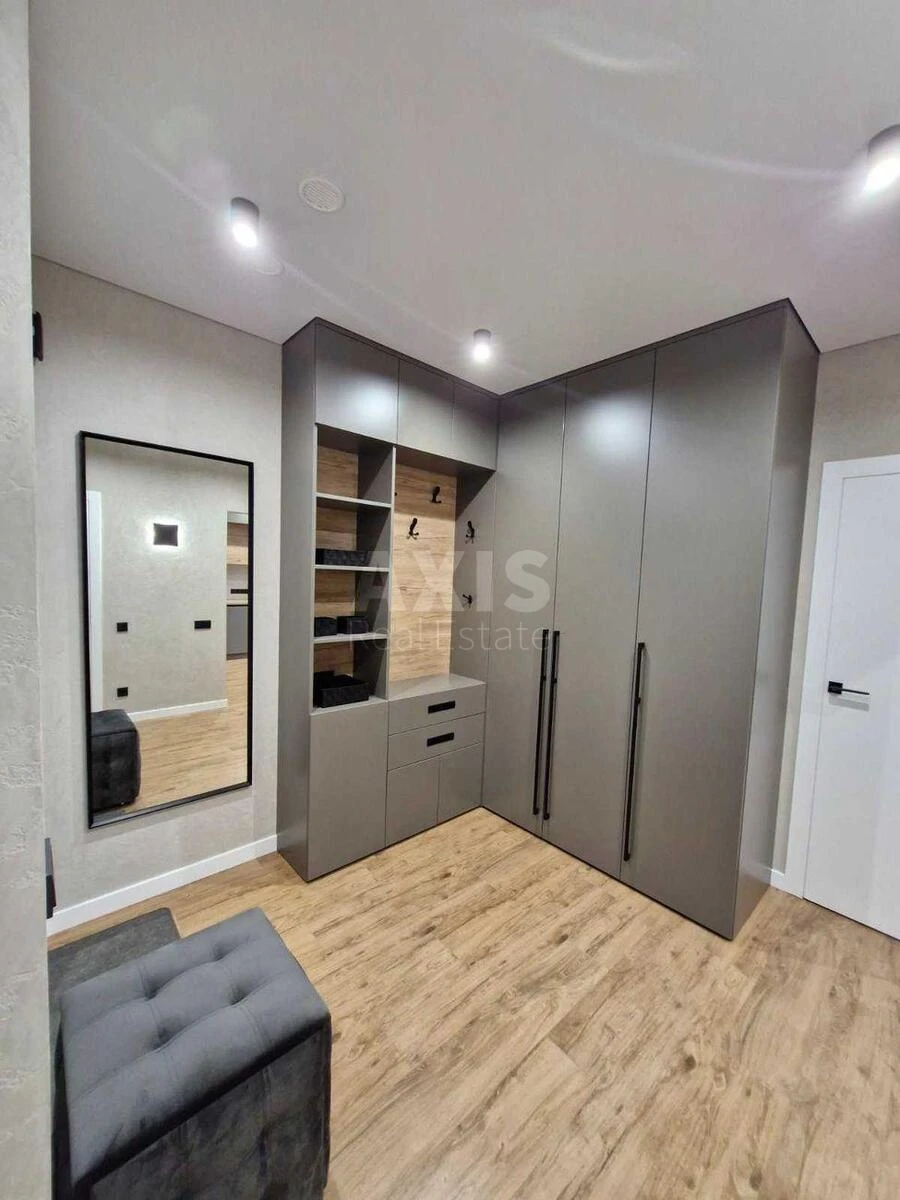 1k apartment vul. Sverstjuka Jevgena 6В641578