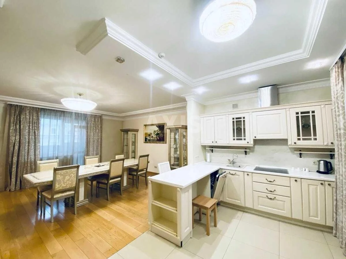 4k apartment bul. Shevchenka Tarasa 27Б62142