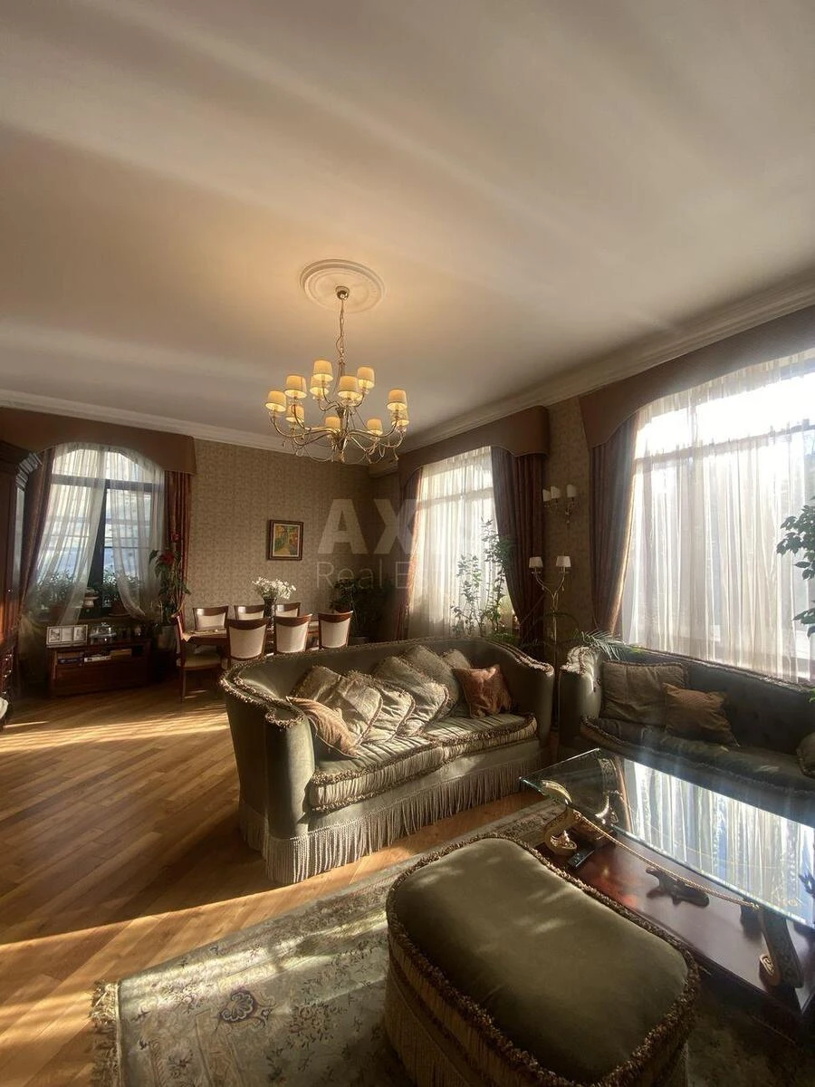 House vul. Dobryj Shljah, 260m2, Kyiv city621610