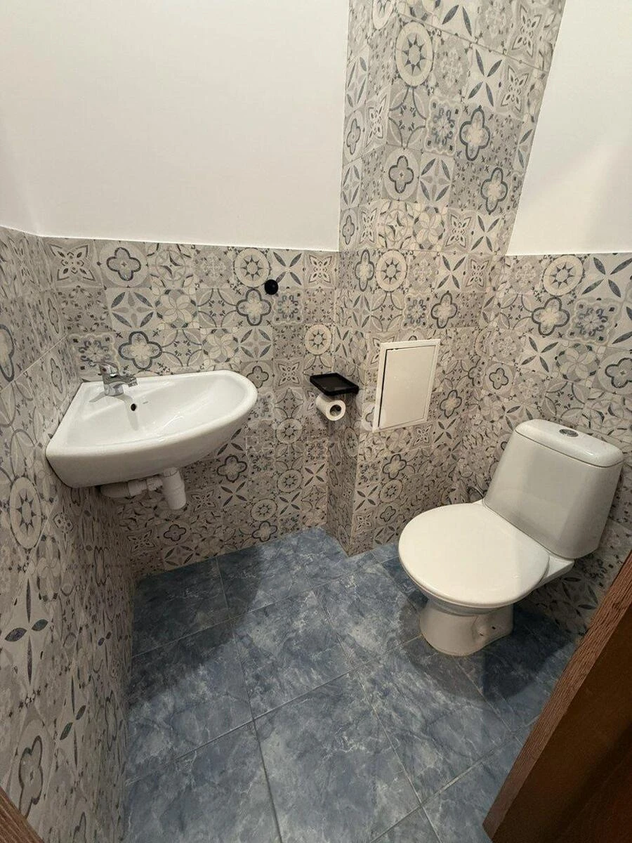 2k apartment pr-t Volodimira Іvasyuka 6671235