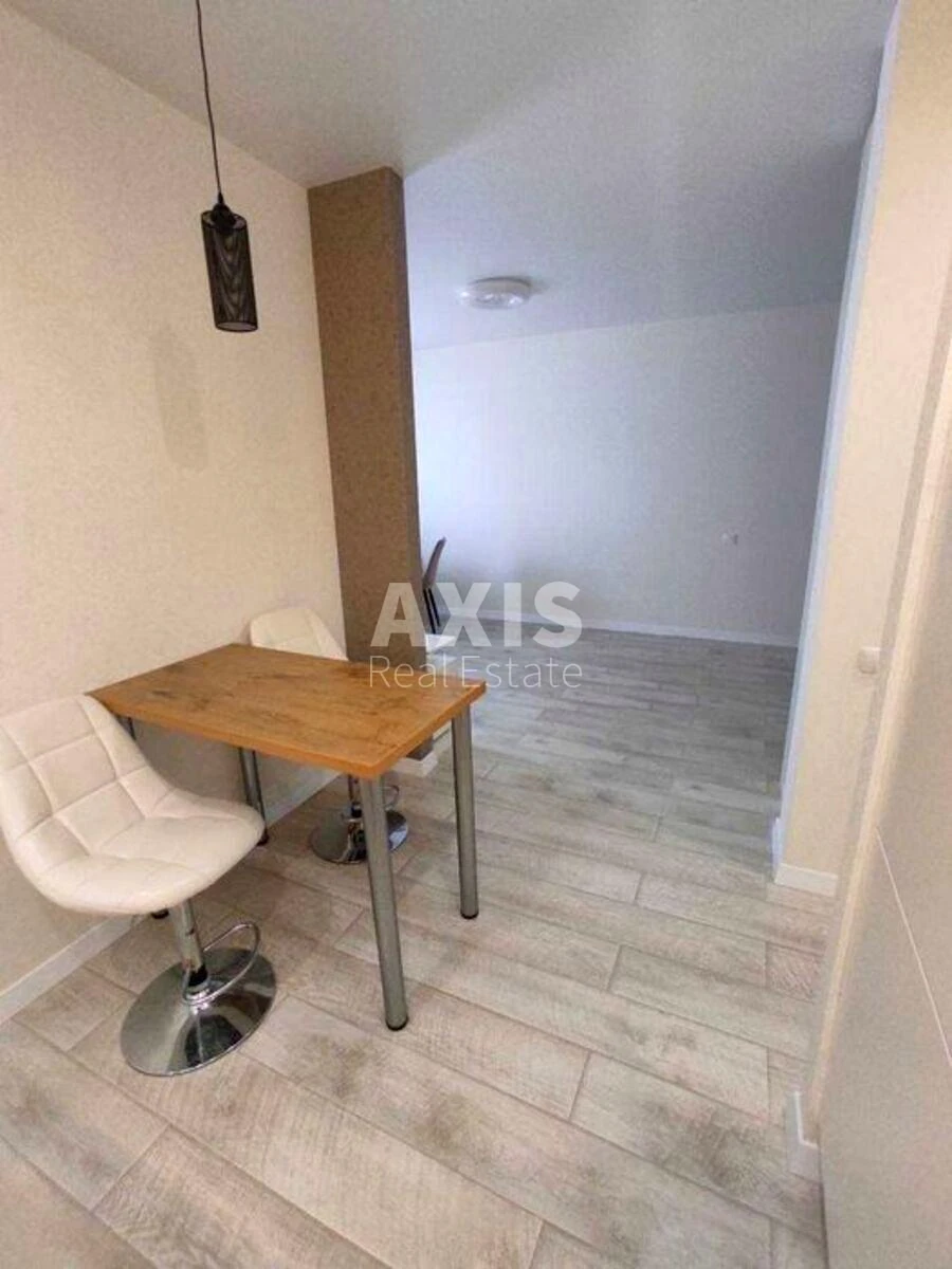 1k apartment vul. Kamianska 128645241