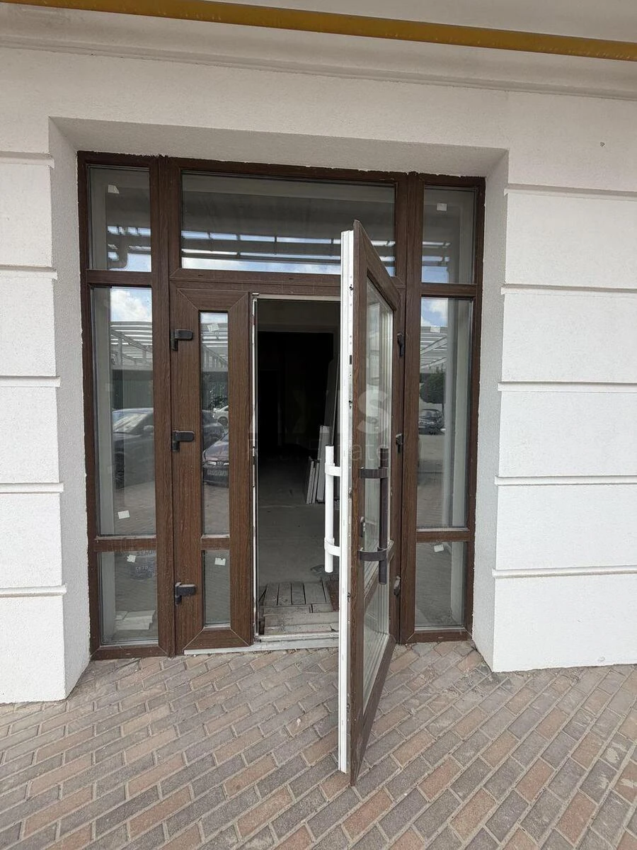 Trade object vul. Amosova Mykoly 4, 150m2714522