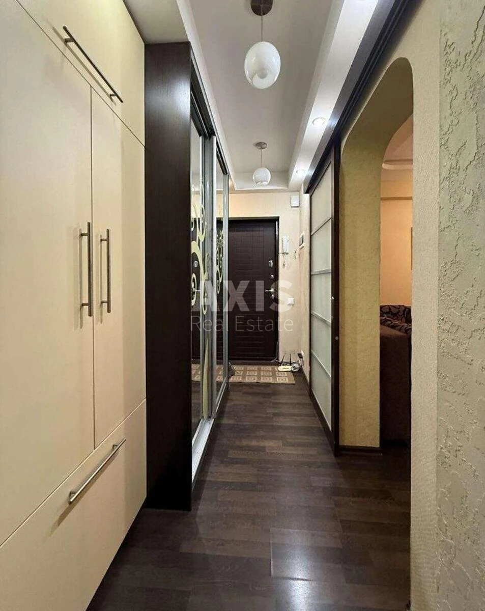 2к квартира ул. Энтузиастов 1 июля6335812