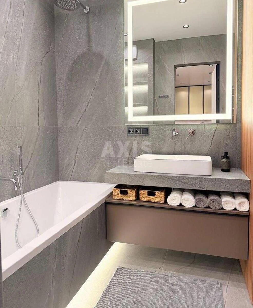 1k apartment nab. Dniprovs'ka 15Ж654173