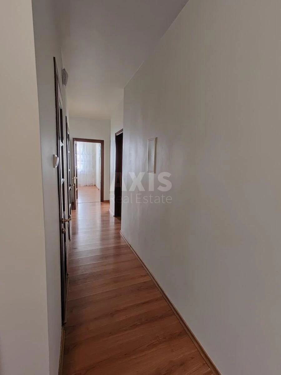 3k apartment vul. Mykil's'ko-Slobids'ka 6В6698011