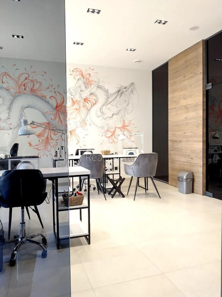 Объект торговли ул. Стуса Василия 35, 86м2553321