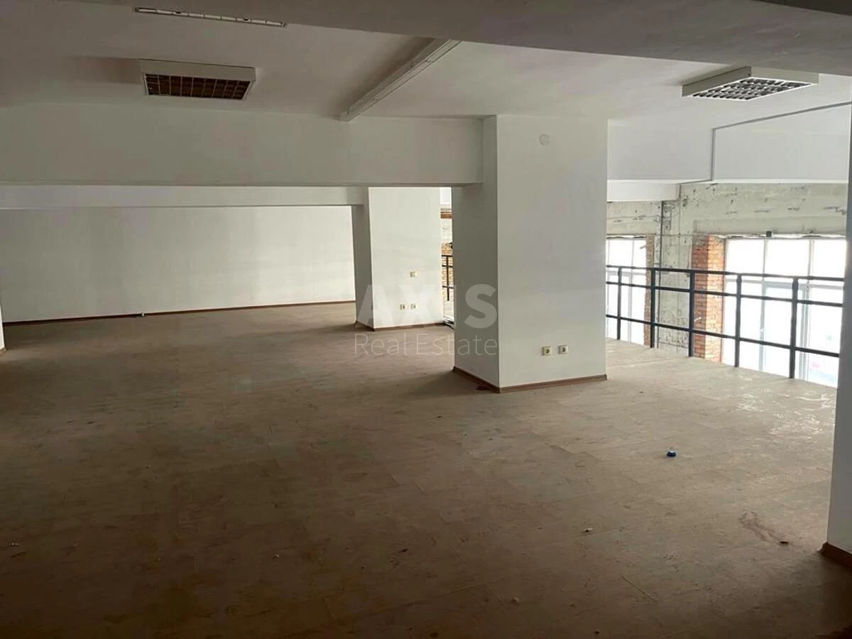 Trade object vul. Zlatoustivs'ka 23Б, 3800m2657555