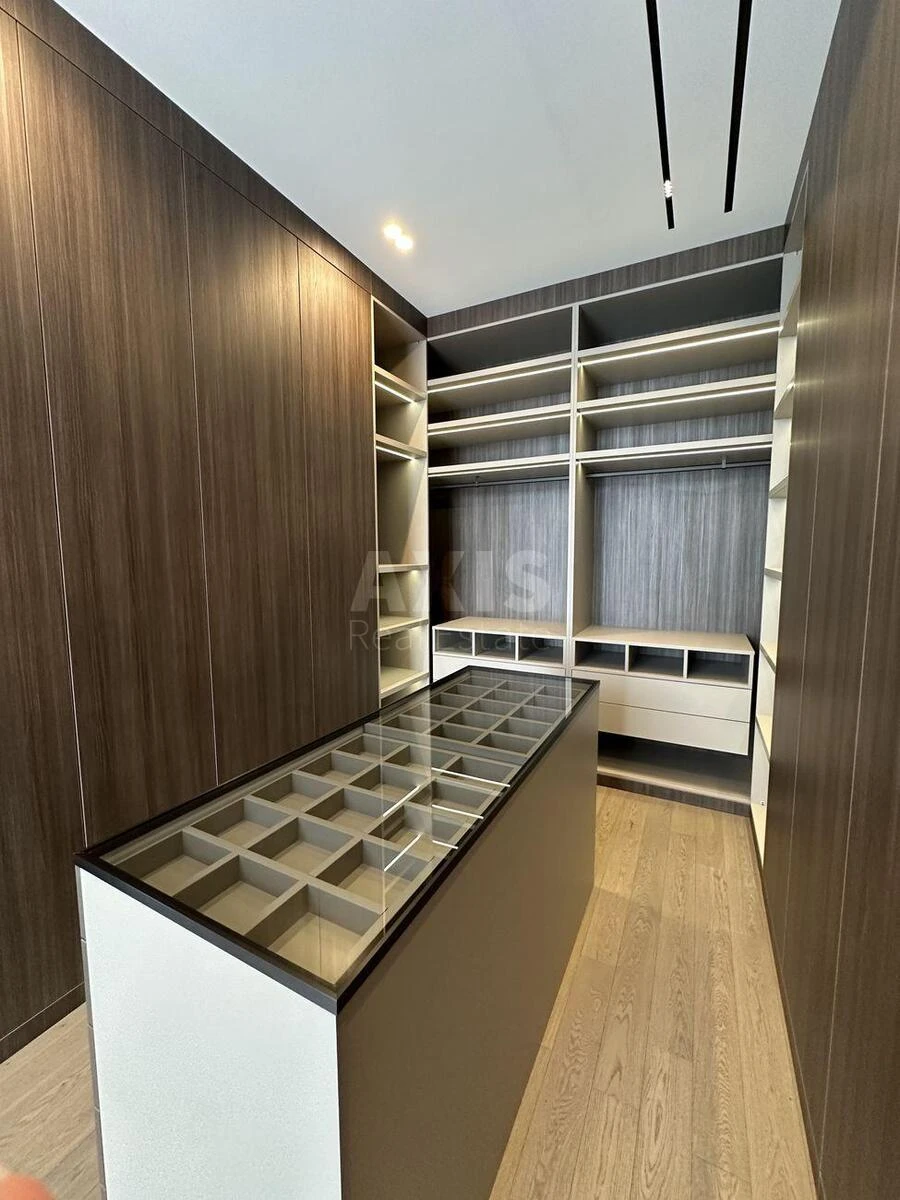 4k apartment vul. Saperne Pole 5А600837