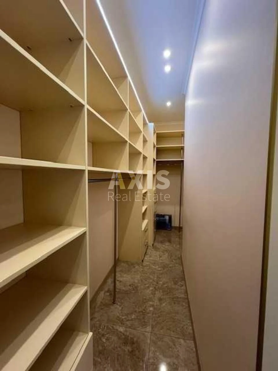 Office uzv. Klovs'kyj 7А, 200m2431765