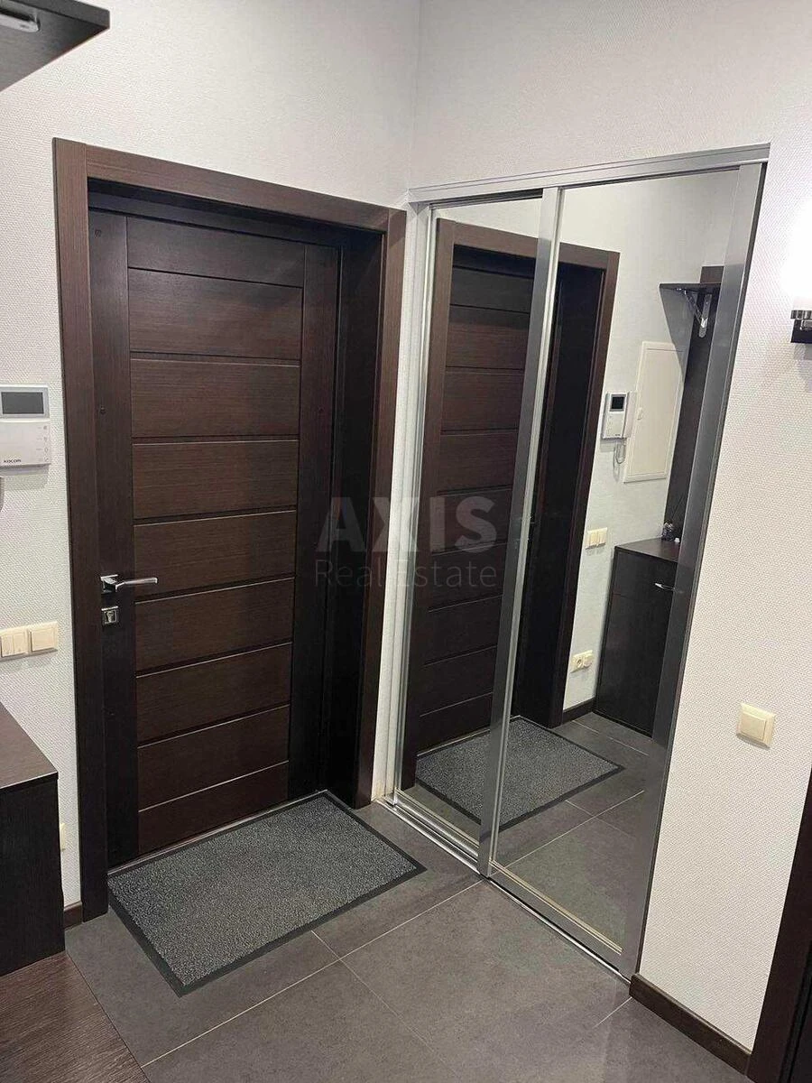 2k apartment vul. Vasylya Tyutyunnyka 37/16761015
