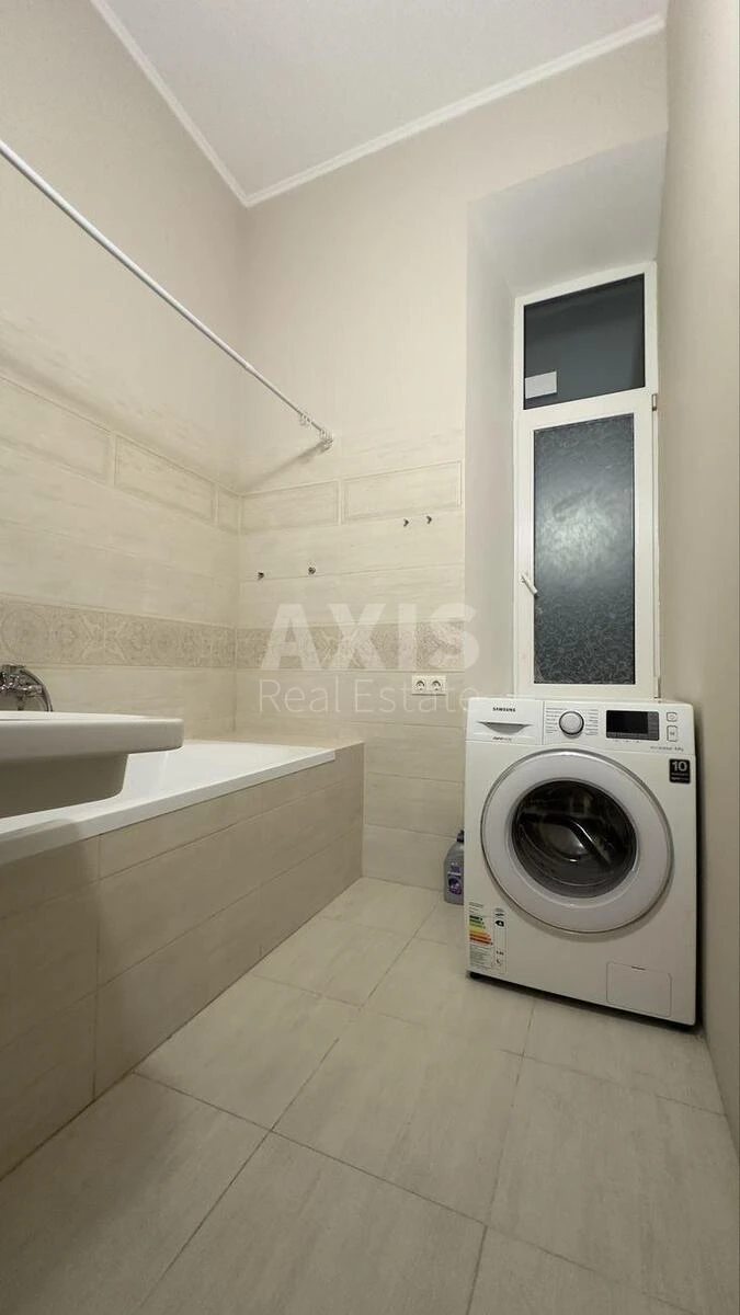 2k apartment vul. Saksagans'kogo 696437913