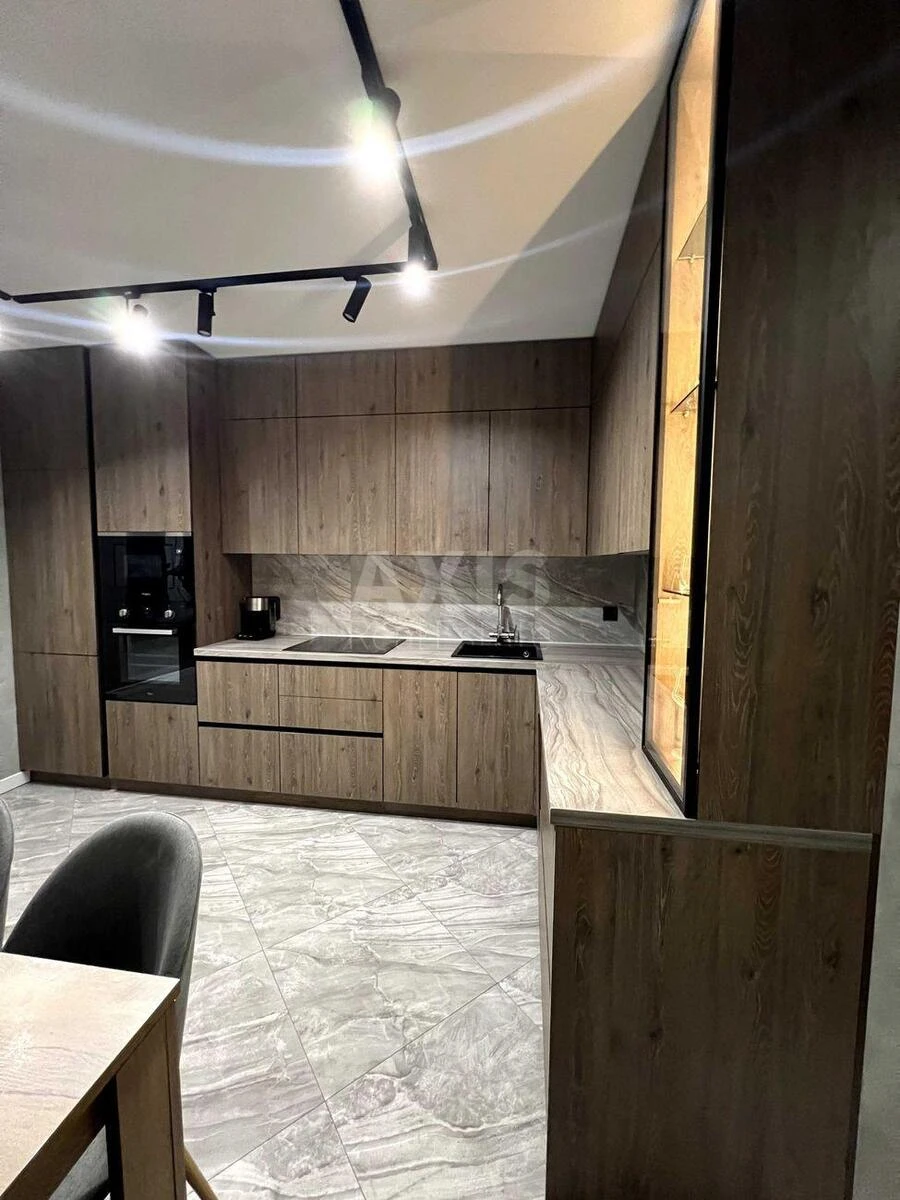 2к квартира ул. Стуса Василия 7Б708463