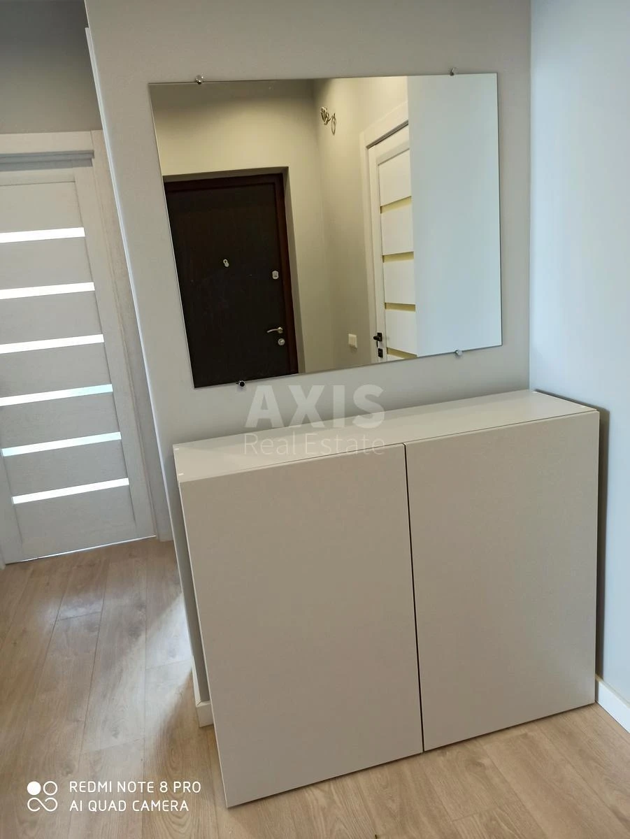 2k apartment vul. Oleksandra Olesja 4А7022610