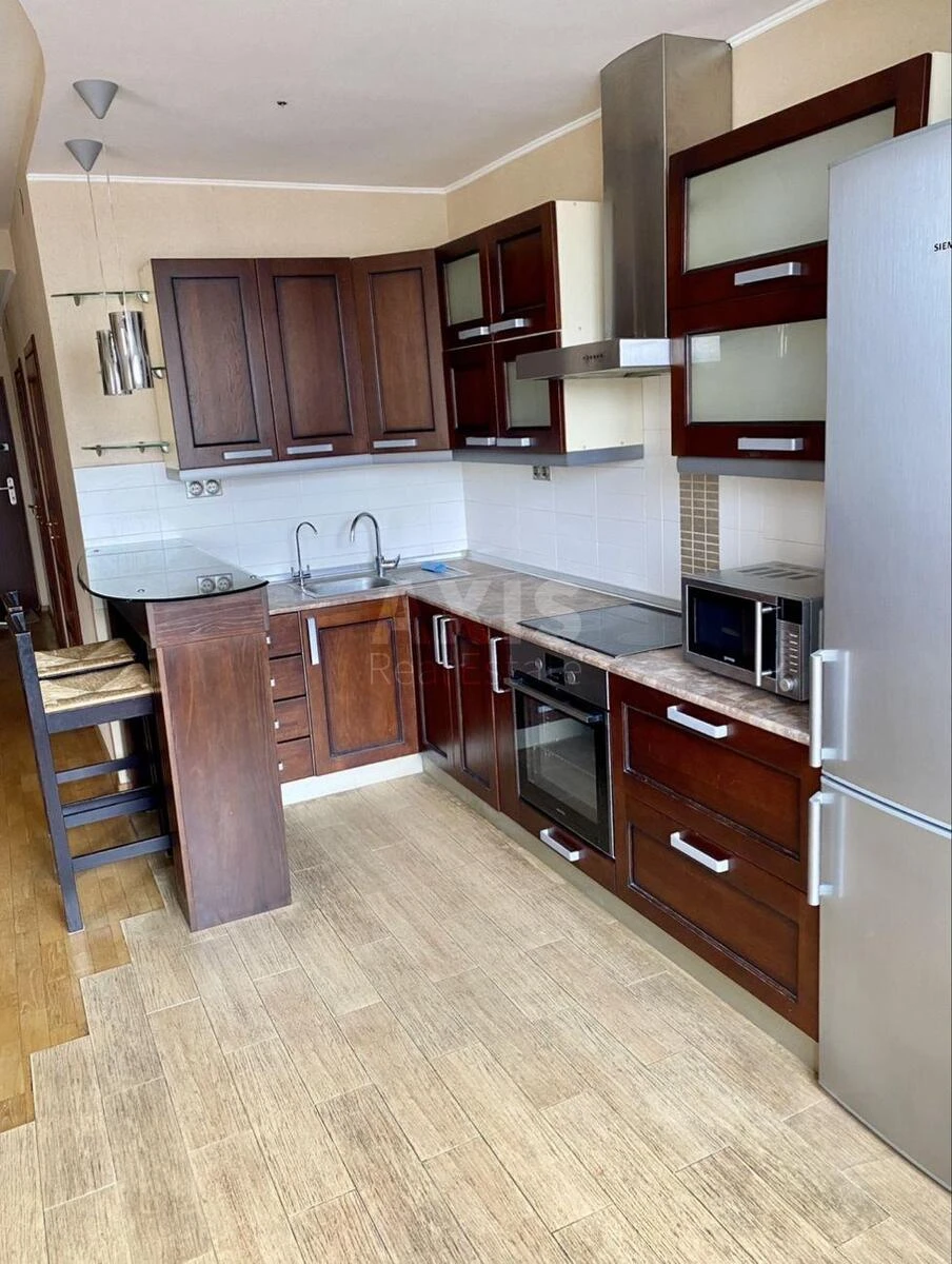 4k apartment vul. Urlivs'ka 8А71541