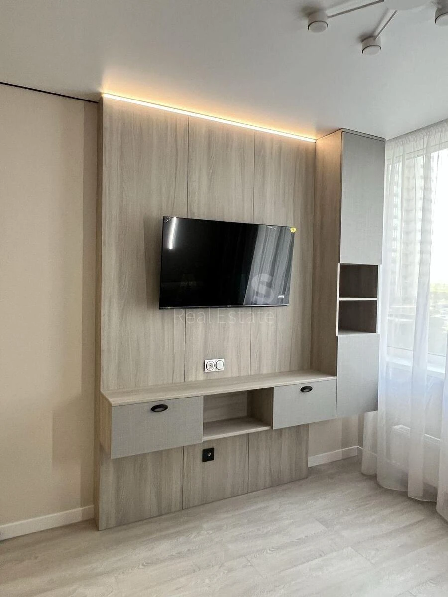 1k apartment vul. Oleksandra Olesja 9А686307