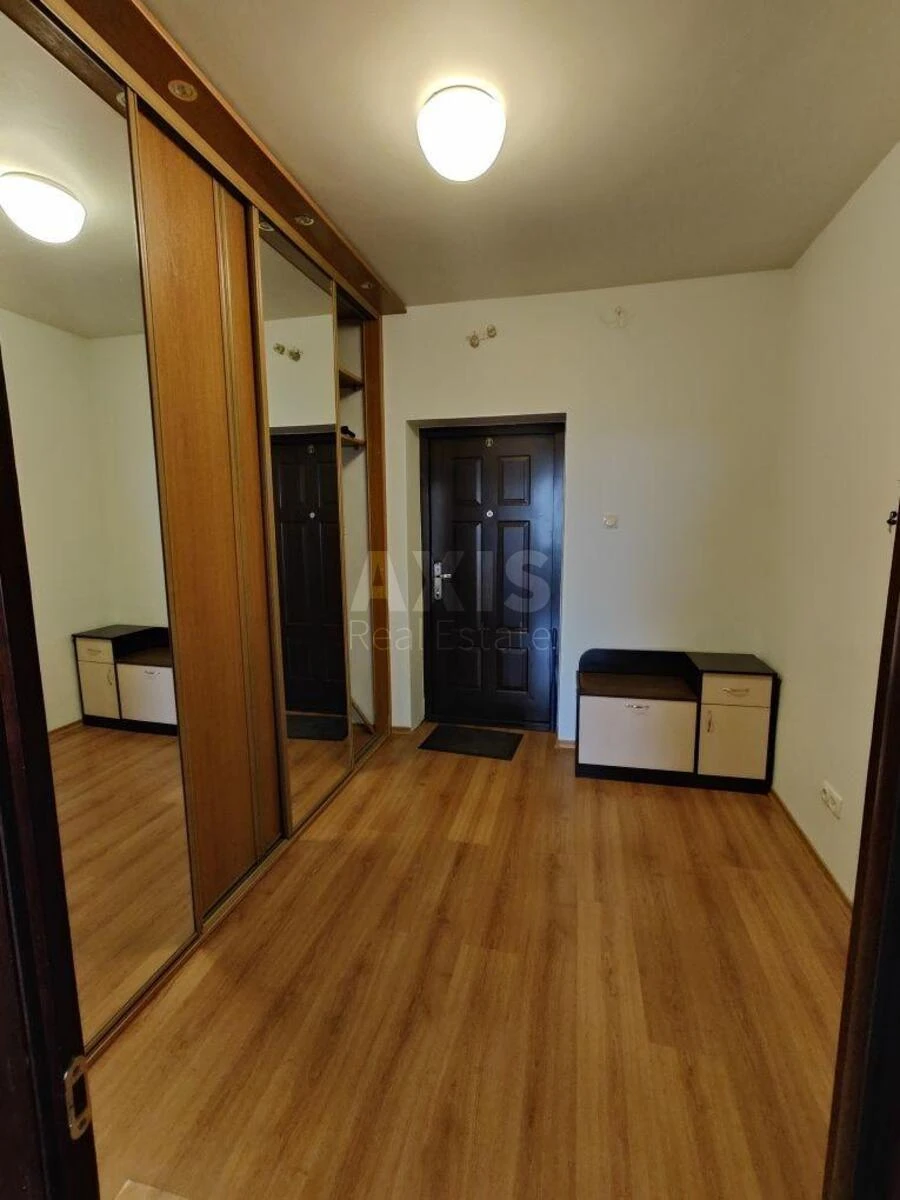 3k apartment vul. Mykil's'ko-Slobids'ka 6В6698012