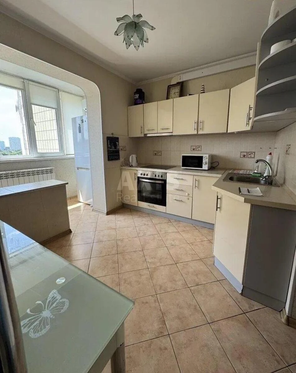 1k apartment vul. Akademika Jefremova 2567055