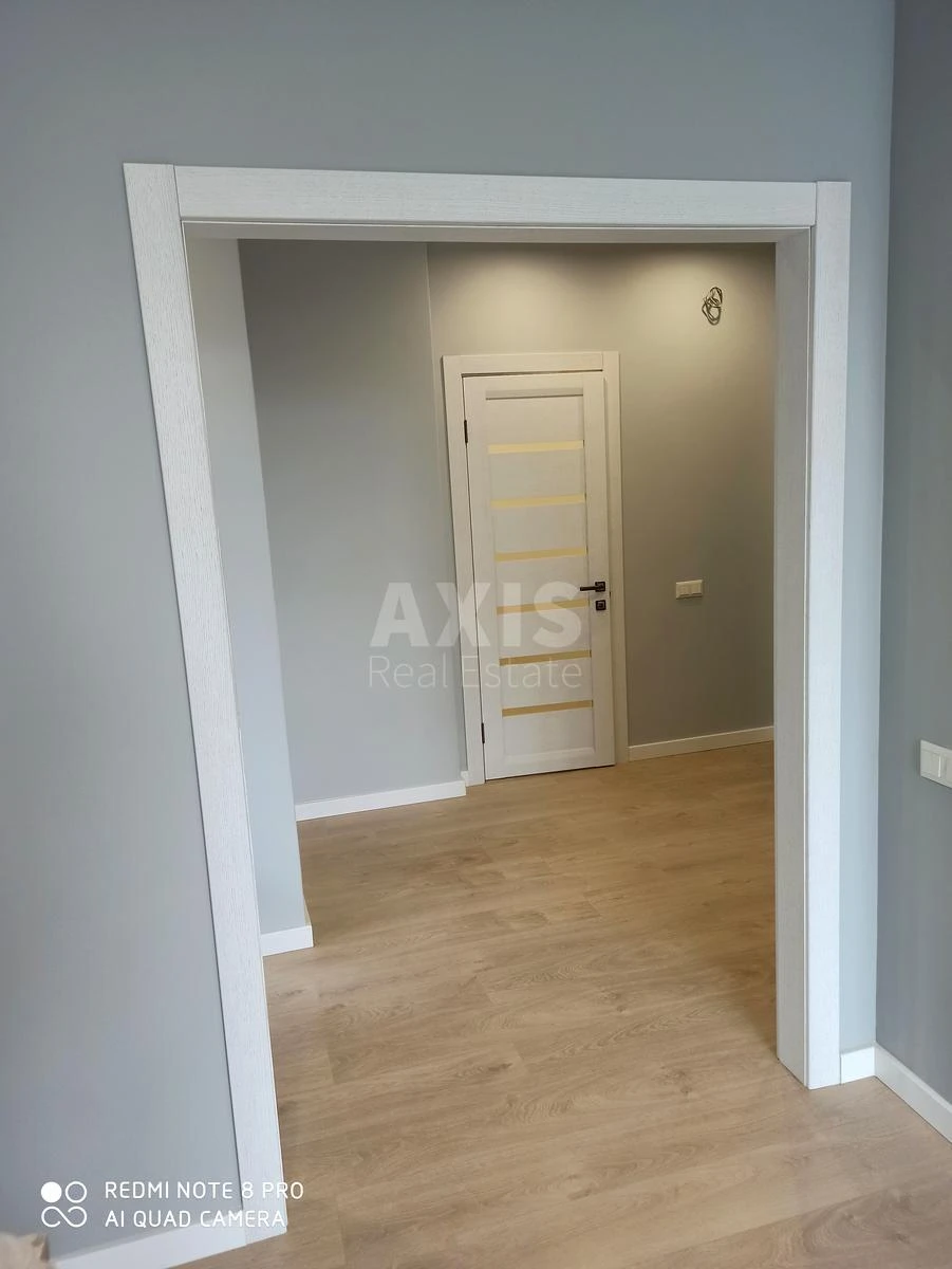 2k apartment vul. Oleksandra Olesja 4А7022611