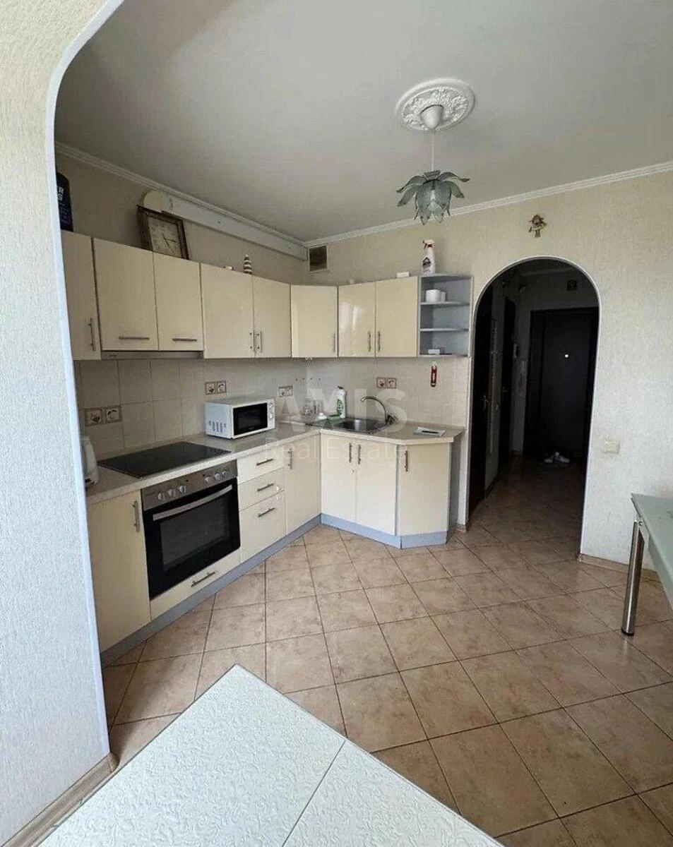 1k apartment vul. Akademika Jefremova 25670550