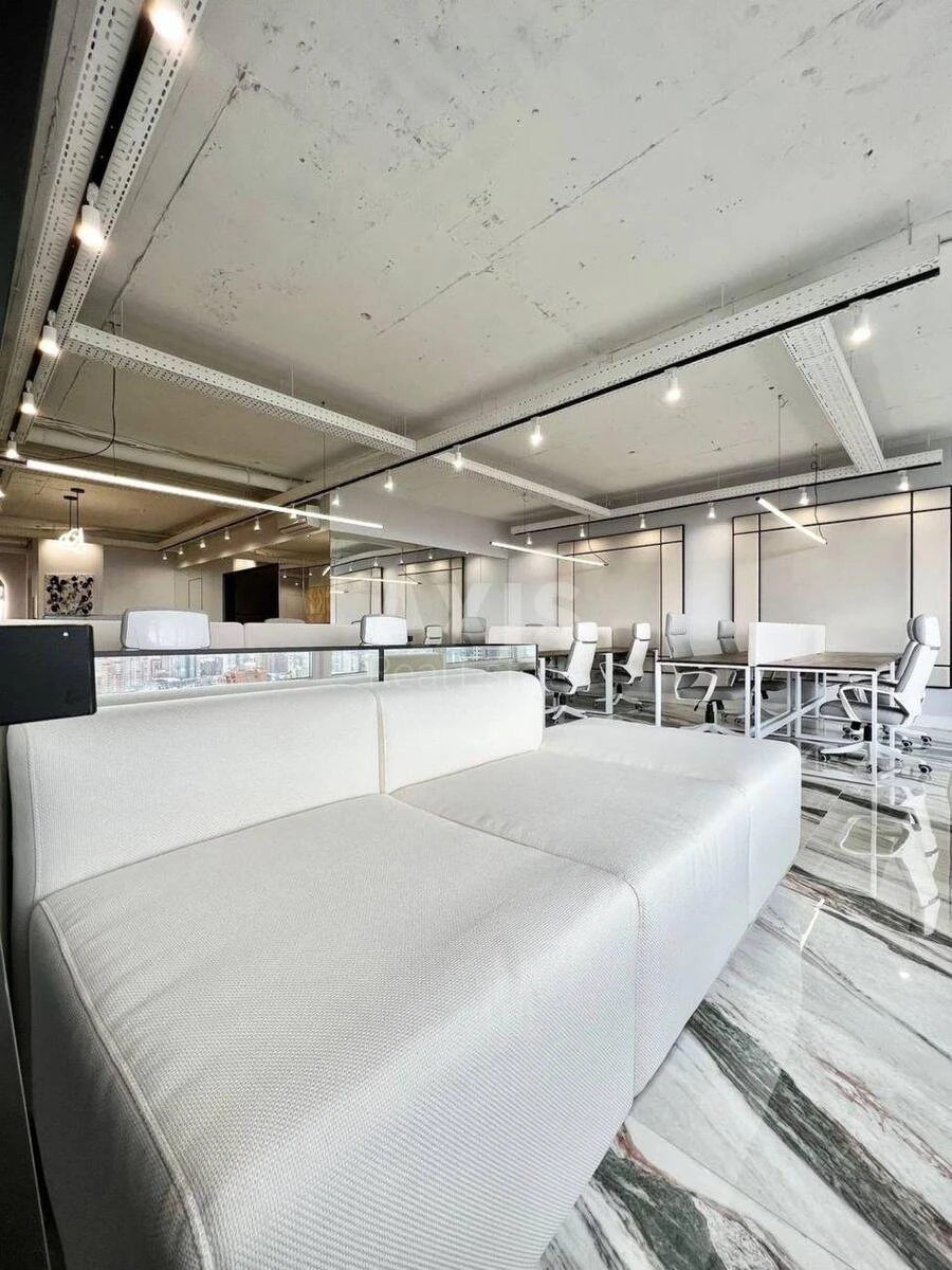 Office uzv. Klovs'kyj 7, 260m26749515