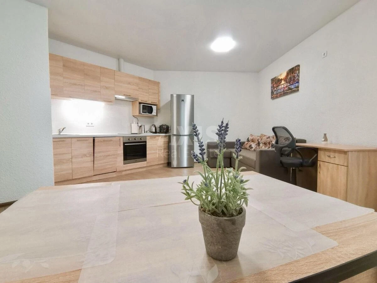 1k apartment vul. Grechka Marshala 10Ж672193