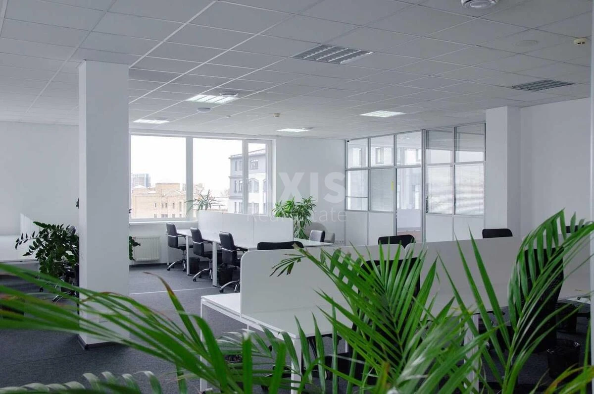 Office vul. Pymonenka Mykoly 13, 337m265675