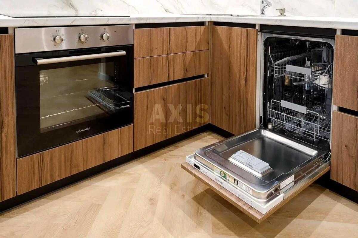 1k apartment pr-t Berestejskij 116573316