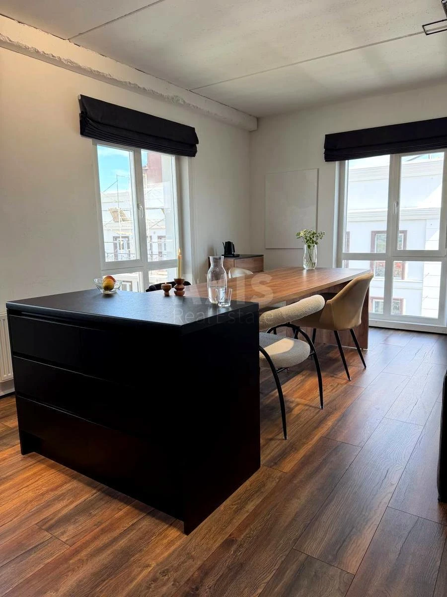 3k apartment vul. Myhajla Maksymovycha 28Е677202