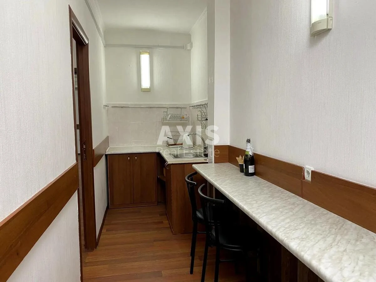 Office vul. Jurkivs'ka 28, 195m2655522