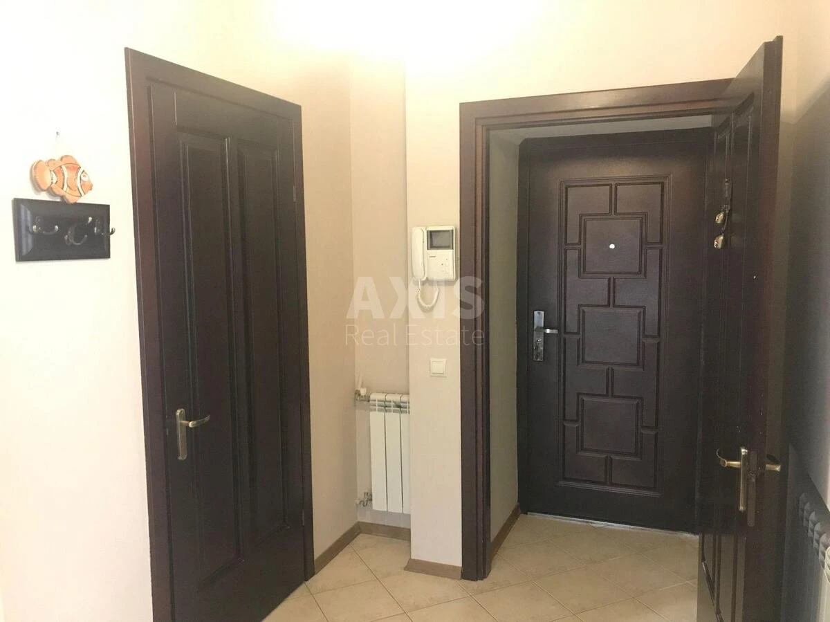 House vul. Bogatyrs'ka, 438m2, Kyiv city583452